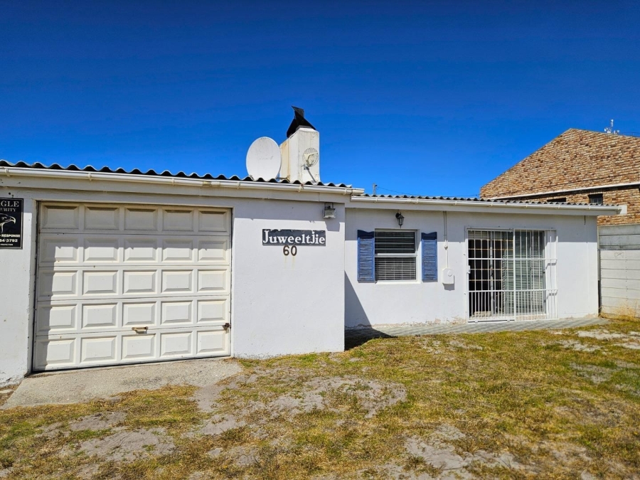 2 Bedroom Property for Sale in Pearly Beach Western Cape